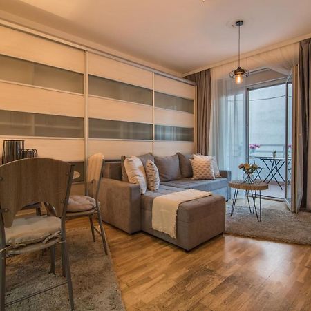 M Place سكوبجي المظهر الخارجي الصورة