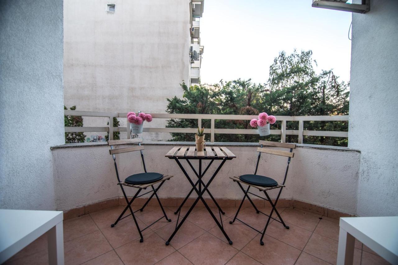 M Place سكوبجي المظهر الخارجي الصورة